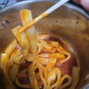 생생마트 | 농심 생생 납작 떡볶이면 내돈내산 후기 실온보관 편의점/마트 간식 추천