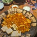 무쇠김치삼겹 - 강서구 명지국제6로 226 | 무쇠김치삼겹