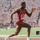 8.90년대를 대표하는 추억의 육상 레전드 '올림픽 금메달 9개' 칼 루이스 이미지