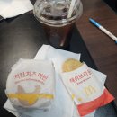 맥모닝 끝판왕, 치킨치즈머핀 후기 (ft. 해쉬브라운, 아이스 아메리카노)