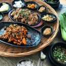 웰빙황토 우렁이 쌈밥 이미지