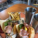투썸플레이스위례 | [맛집탐방]위례맛집 GTS버거 위례트램점🍔 + 투썸플레이스 복숭아 생크림 케이크 솔직 후기