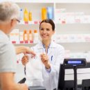 유명약국 이미지