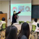 꽃과 식물로 정원가꾸기 이미지