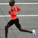(속보) 마라톤 세계 기록 경신, 2시간 1분 39초......gif 이미지