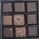 서02-408 | [서울] 기념일 초콜릿에 텅장 된 후기 | 홍대 17도씨, 신사 삐아프