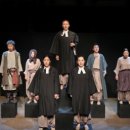 연극 <예외와 관습> 이미지