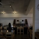 용산 카페 : 힙한 분위기의 남영역 카페 UMOAE(우모에)