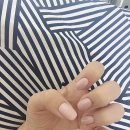 네일참예쁘다