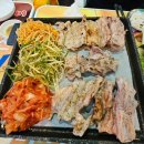 돼지마당연탄소금구이 | 캠핑장에 온듯한 분위기 돼지마당연탄소금구이 후기