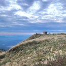 표충사탐방로(=작전도로) | [억새 산행 어디로 떠나볼까...] 황매산 천성산 사자평 화왕산 경남 억새명소