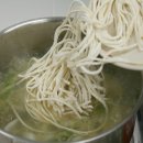 후루룩바지락칼국수 이미지