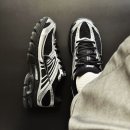 2056 | 나이키 에어맥스 모토 2k 블랙 메탈릭 실버 리뷰 후기 사이즈 HQ2056-007