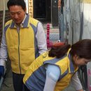 거리청소로 우리동네를 깨끗하게 하는 숨은 봉사자들 - 광주원광신협 사람들 이미지