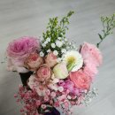 정아네 | 생화택배 꽃정기구독 정아네식탁 꽃다발 중형 후기