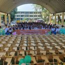 국제위러브유(장길자 회장님)_ 필리핀 라프피냐스 국립고등학교 의자 200개 기부 이미지