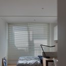 뷰티홈 | 아이방 인테리어 블랙 라인블라인드 셀프 설치 후기 몽중방(by 뷰티홈)