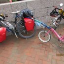 자전거 가족 이미지