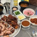 파리바게뜨 부산기장점 | 부산 기장 착한가격 맛집 훈스족발, n번째 방문중인 현지인이 강추하는 가성비 족발집