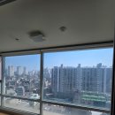 아크로타워아파트 내 도로(1) | 마포 아크로타워 주상복합 시스템창호 복층유리 교체 로프 공사 고층파손유리교체 습기찬유리 교체