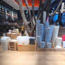 스토리아지트 | [서울 여의도/카페] 카페꼼마 여의도 신영증권점, 작업하기 좋은 북카페 (찐 아지트 후기)
