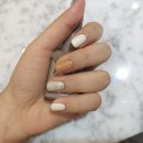 오늘네일예쁘다
