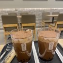 [공차 신메뉴] 티라미수 밀크티+펄♥︎ 티라미수에는 역시 레이디핑거지&gt;&lt;ㅋ♥︎ 티벤처 마지막 목적지...