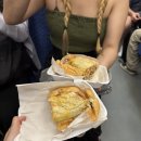 더 루앙 | 라오스 8박9일 자유여행 5일차, 방비엥에서 루앙프라방 (기차역, 숙소, 카페, 야시장)