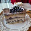 수원-0712 | [수원시청역 카페] 디아즈케이크부띠끄, 입안에서 녹는 과일 케이크 맛집 솔직후기