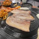 초롱꽃솥뚜껑삼겹살