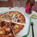 하프와인 | [새절역 맛집] 플롭 불광천점 하프앤하프 피자 배달 후기! + GAHSS'NA 로제 스파클링 와인 후기!