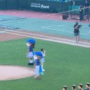 260530 불꽃야구2 SSG 랜더스필드 러블리즈 케이 Kei~🩵 (애국가 제창) 이미지