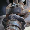 화성디젤 | [FixLift 수리 후기] 수원 화성 3톤 디젤지게차 D30S-9 뒷바퀴 허브 교환
