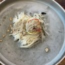 산아래보쌈, 칼국수 이미지