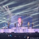 구역전시장 | god 부산 콘서트 [god ICONIC BOX] | BEXCO 제1전시장 가구역 계단식 후기