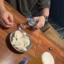 올레가요방 - 서귀포시 이중섭로 12 | [제주] 할라우드(HALLA WOOD) , 어쩌다 들어간 서귀포 맥주가게에서 행복만끽 | 올레시장 근처 술집