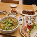 동칼국수 | 여의도맛집] 시원 칼칼한 해물칼국수와 맛있는 보쌈을 맛볼 수 있는, &#39;한강로 칼국수 동여의도점&#39; 후기 :)