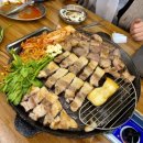 진짜무쇠솥뚜껑삼겹살 상돈 이미지