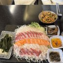 이리수산(주) 중도매인 2번 | 제기동 횟집 추천ㅣ'전시회 제기본점, 여긴 정말 예술전시회야'
