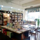 [기획강좌] 어른의 철학  고전멘토 행복한 「논어」 읽기 | 동네책방 탐방 - 바깥의 분주함과는 전혀 다른 일상이 펼쳐지는 그곳
