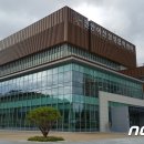 천안아산상생협력센터도서관 1층 이미지