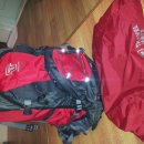 Travel Mate 배낭(40L,Red)과 각종용품 이미지