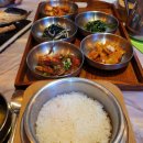 생선이담긴채반
