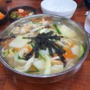 항아리수제비칼국수 - 사천시 동금2길 15 | 항아리수제비칼국수