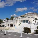 응봉초교 옹벽쪽(주차장 진입로 교통섬 내) | 오키나와 세나가섬 우미카지 테라스 시간 주차 가는법