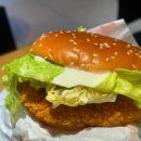 한국맥도날드서초뱅뱅점 | [서울 강남] 맥도날드 서초뱅뱅점 / 맥스파이시 상하이버거 세트🍔🍟 후기