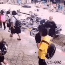 22000볼트 감전에서 살아난 태국 처자 이미지