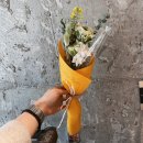 꽃라일린 이미지