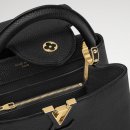 Q대를넘어서 | "샤넬 안 사길 잘했네" 60대 엄마가 루이비통 카퓌신 받고 눈물 흘린 진짜 이유