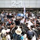 [속보] '12일 봉쇄' 잠실 개표소 극적 타결…체육단체, "몸수색·생중계" 조건부 진입 이미지